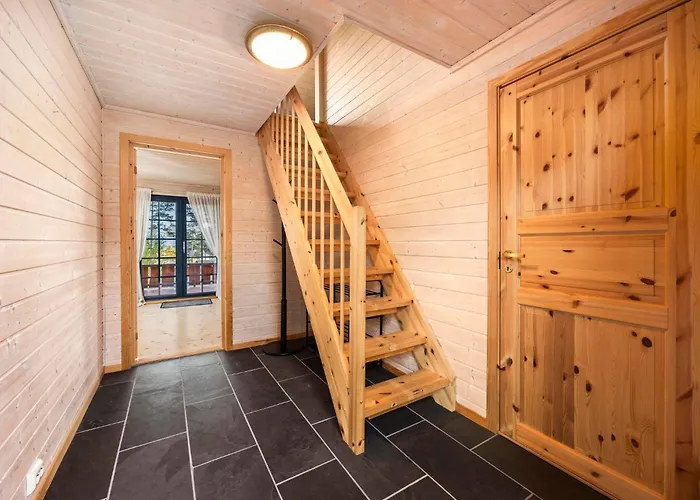 Курортный комплекс Marits 6p Врадал